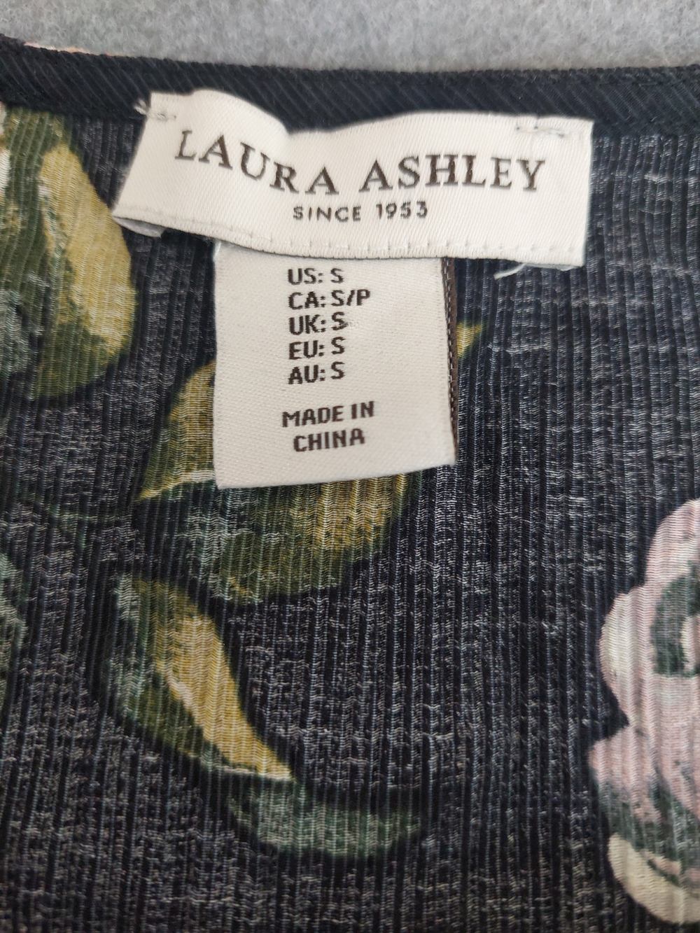 Laura Ashley Floral Peplum Top Small Boho Cottagecore Lace Up Puff Sleeve - Picture 3 of 7